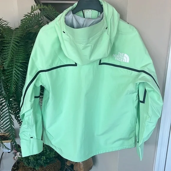 Brand New The North Face Remastered Futurelight Mountain Jacket Patina Green